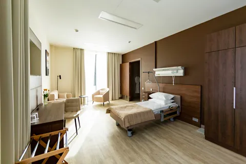 В Подмосковье открылся реабилитационный центр «Холмы»