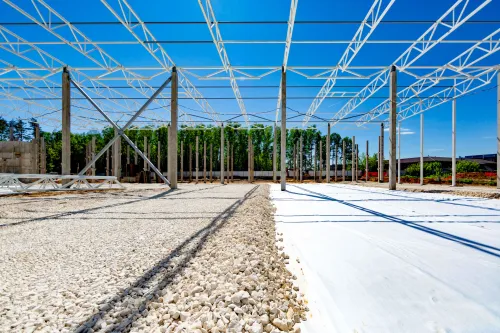 На строящемся в Балашихе заводе«Тайм» начат монтаж фасадных панелей