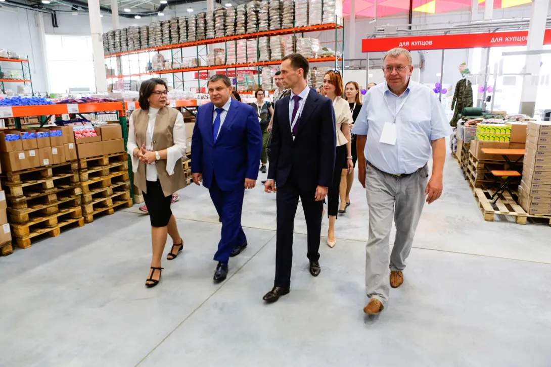 В Подмосковных Мытищах открылся гипермаркет, построенный ПСО-13