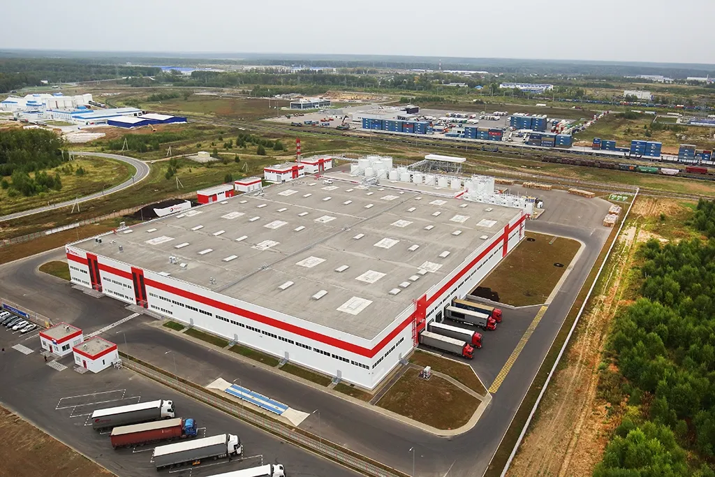 Торжественно открыт построенный компанией ПСО-13 завод смазочных материалов «ТОТАЛ ВОСТОК»